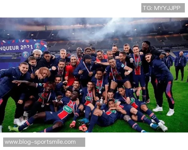 进球大战再掀高潮马尤卢闪耀巴黎3比3追平斯特拉斯堡